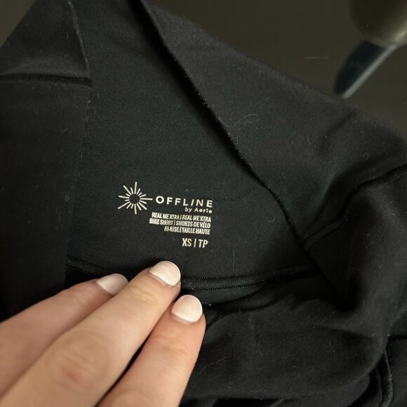 AERIE OFFLINE Real Me Crossover 7" Bike Short XS Black - Picture 3 of 4